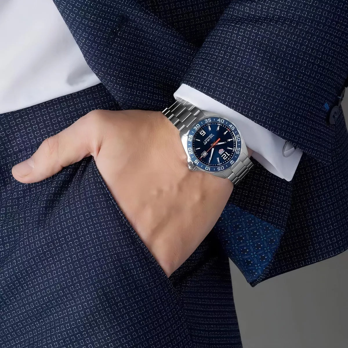 Tag Heuer Formula 1 Quartz 43mm Blue Dial Steel
